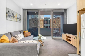'Artsy at East End' A Modern Inner-city Retreat, Adelaide